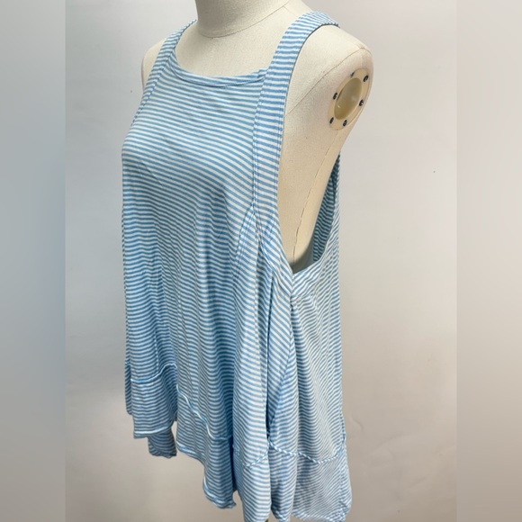 PILCRO Light Blue and White Striped Swing Tank size S - Picture 7 of 16
